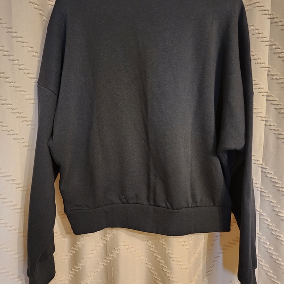 Adidas Black Sweatshirt - Picture 2 of 3